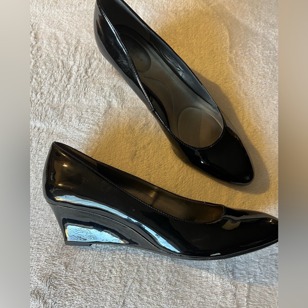 Bandolino Women’s Wedge Pumps